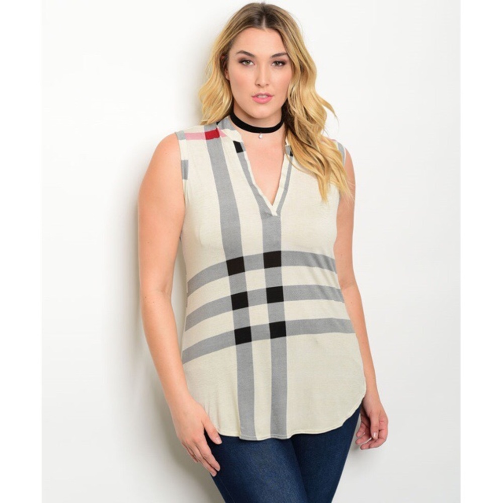 🎉FLASH SALE🎉 Plus Size Checkered Top